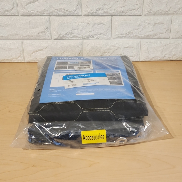 Dog Luxury Car SUV 4 in 1 Seat Cover Scratch Proof Pet Car Seat Belt GEGD093AB - Picture 4 of 13